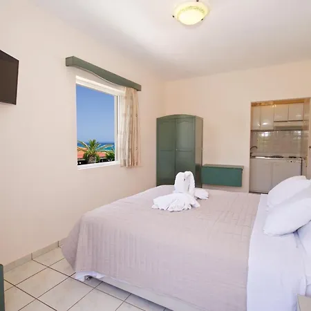 Aegealis Apartamento *